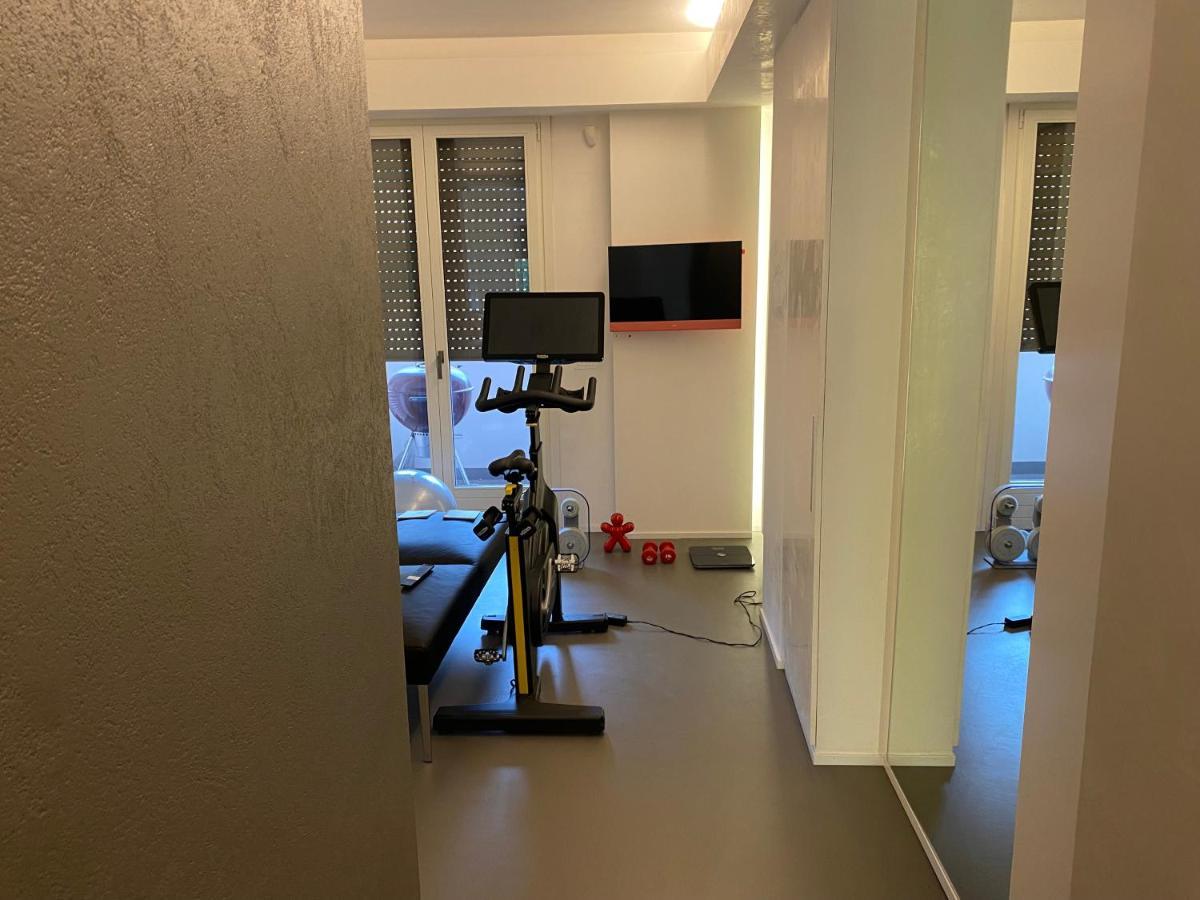 Via Cortirola Luxury Apartment Pesaro Extérieur photo